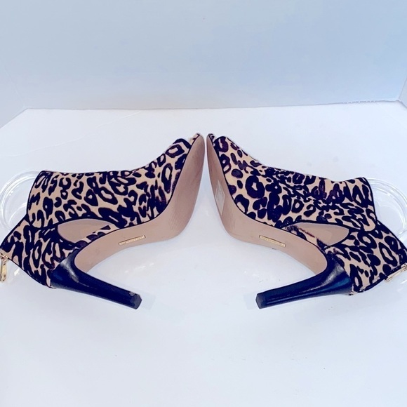 Louise Et Cie Isabelle Animal Print Heeled Booties Size 8 - Picture 6 of 8